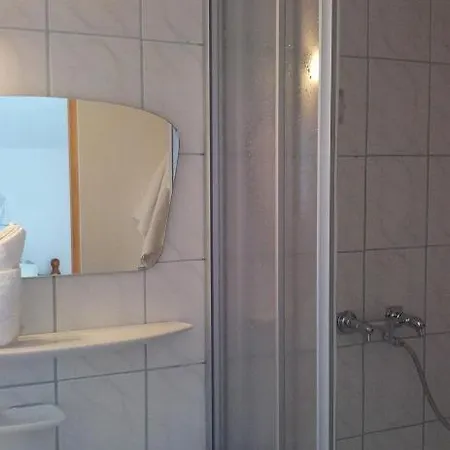 Gasthof Kaiserblick Bed and breakfast 2*